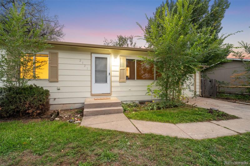 2121 Liberty Dr, Fort Collins, CO 80521