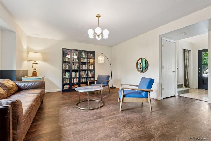413 Mapleton Ct, Fort Collins, CO 80526
