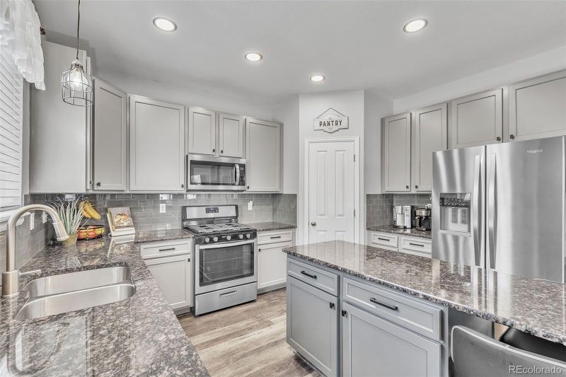 776 Chesapeake Ave, Monument, CO 80132