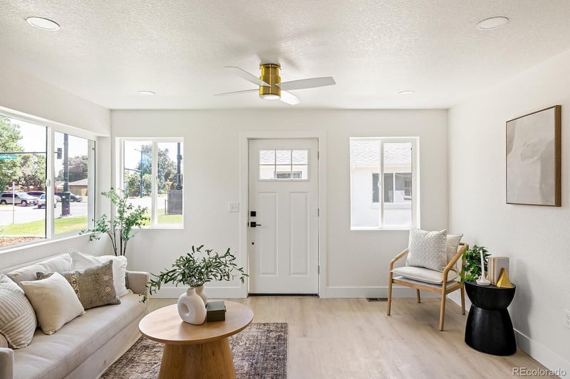 3219 N Steele St, Denver, CO 80205
