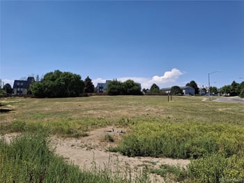400 Russell Blvd, Thornton, CO 80229