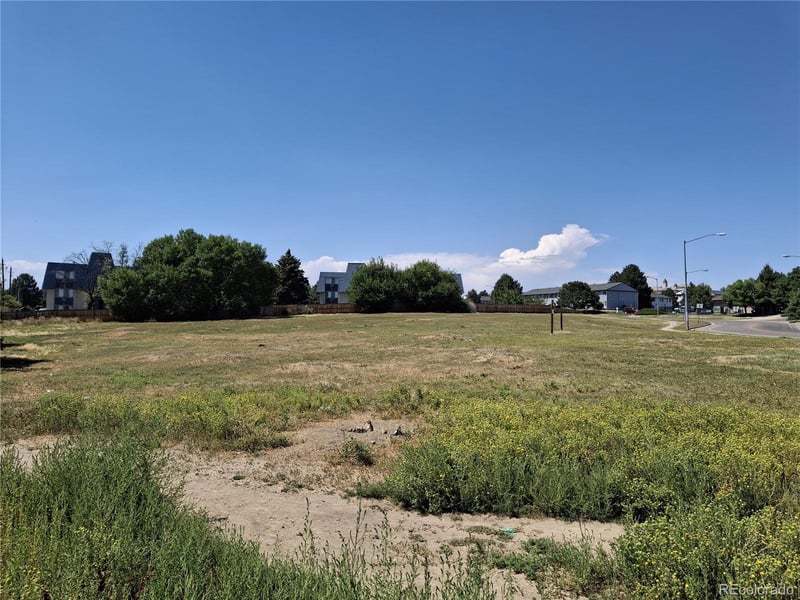 400 Russell Blvd, Thornton, CO 80229