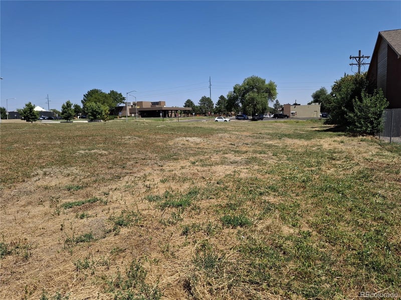 400 Russell Blvd, Thornton, CO 80229