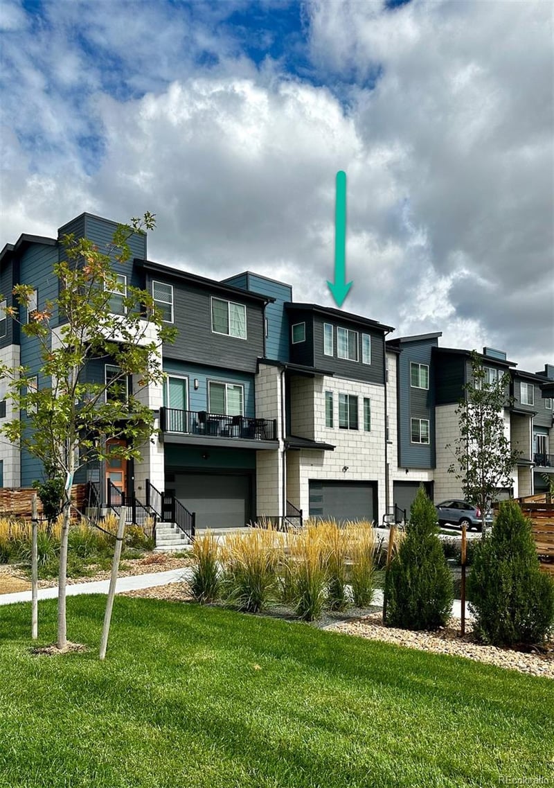 1571 W 68th Ln, Denver, CO 80221