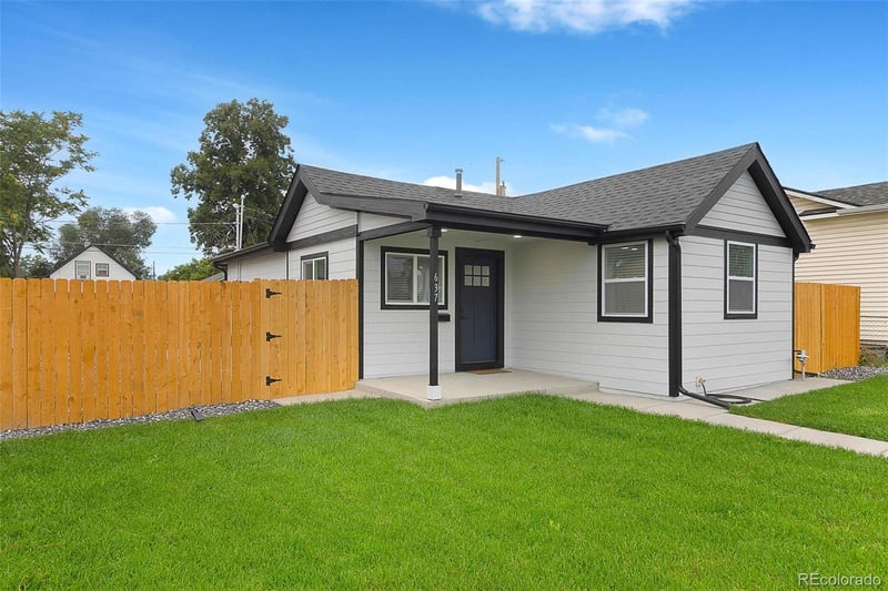 637 Knox Ct, Denver, CO 80204