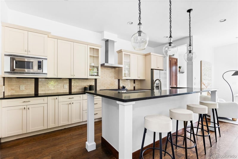 1992 S Grant St, Denver, CO 80210