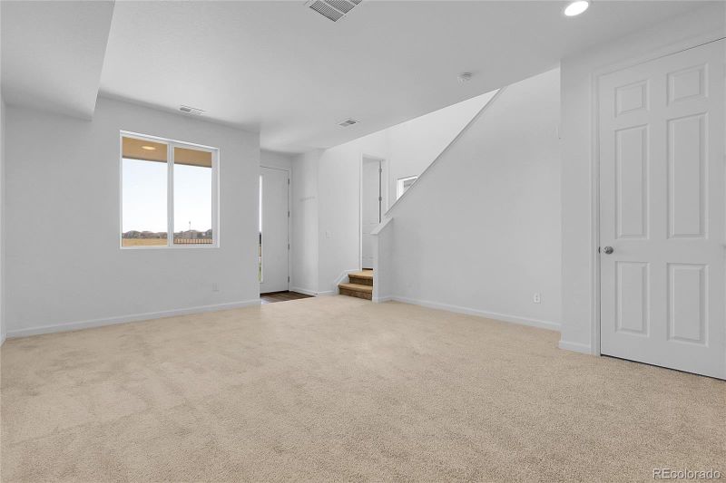 23651 E 5th Dr, Aurora, CO 80018