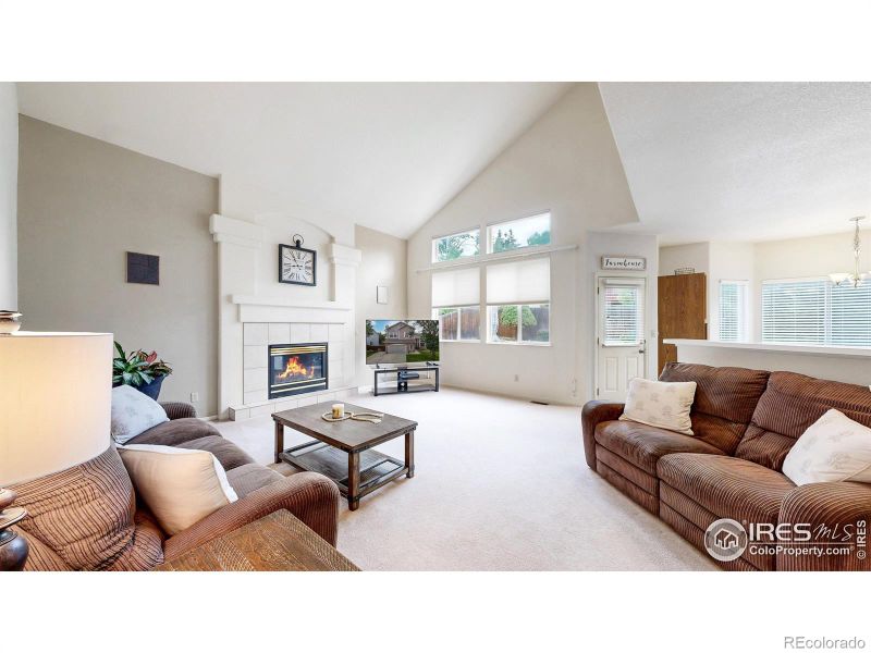 618 Silver Star Ct, Longmont, CO 80504