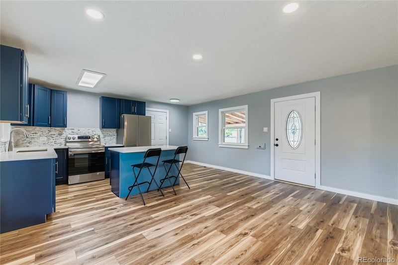 480 S Canosa Ct, Denver, CO 80219