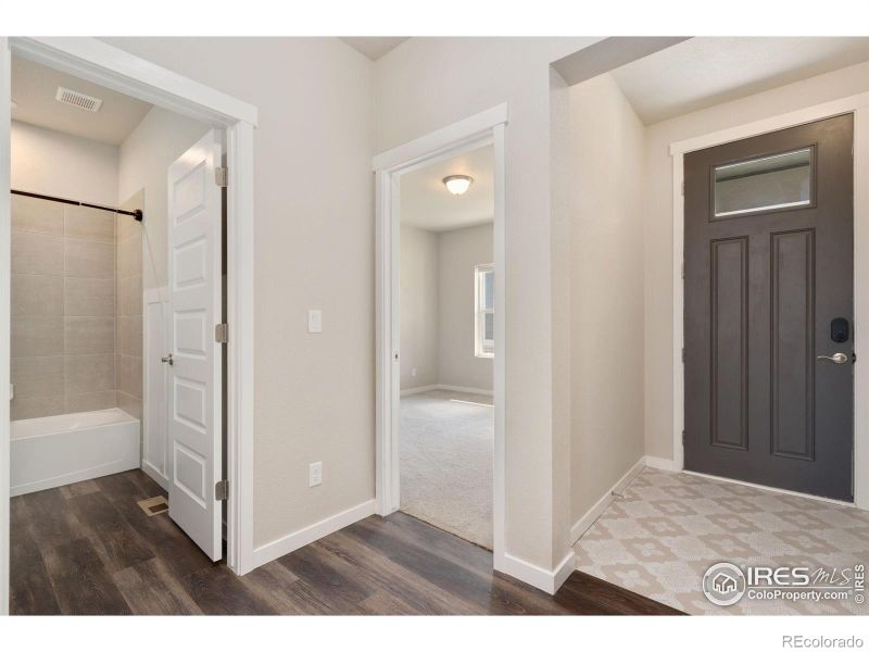 14786 Longhorn Dr, Mead, CO 80542