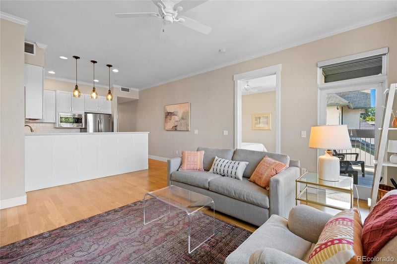 1738 N Franklin St #2A, Denver, CO 80218