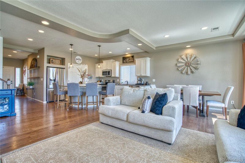 5076 Eaglewood Ln, Johnstown, CO 80534