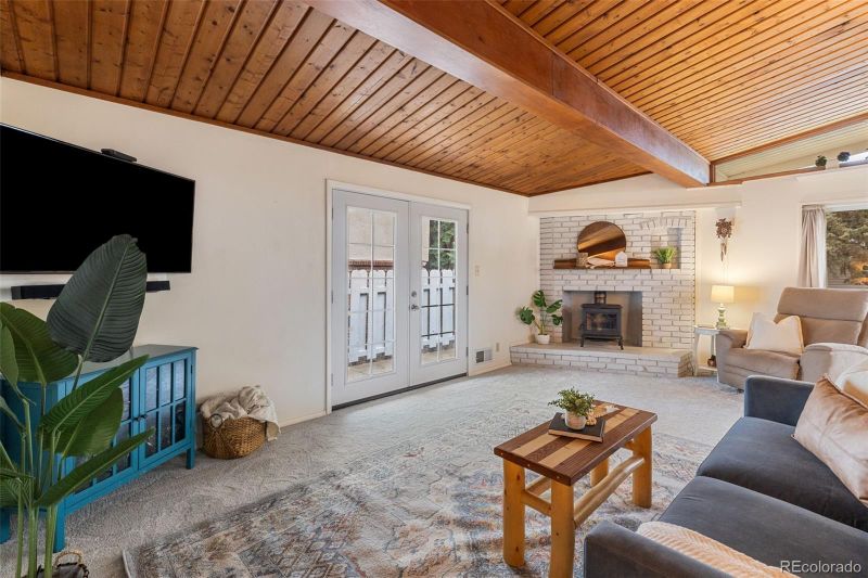 1433 Tweed St, Colorado Springs, CO 80909