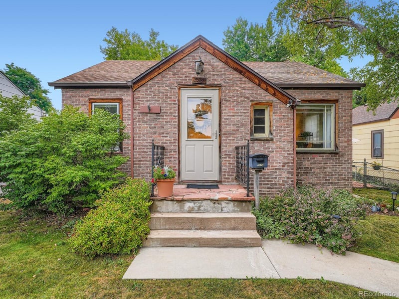 2574 S Gilpin St, Denver, CO 80210