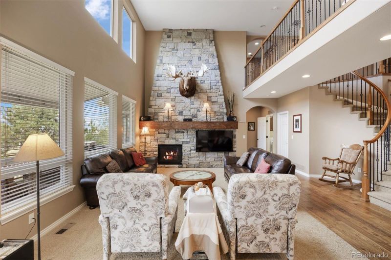 905 Kryptonite Dr, Castle Rock, CO 80108