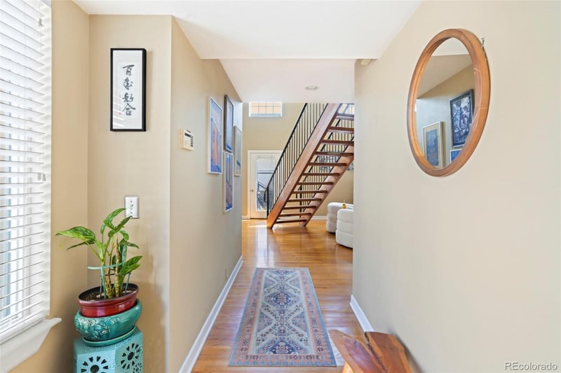 790 N Clarkson St #204, Denver, CO 80218