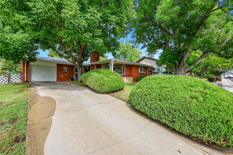 6949 Upham St, Arvada, CO 80003