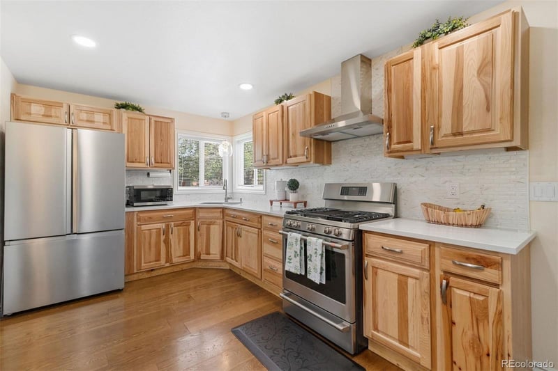 1381 S Perry St, Denver, CO 80219