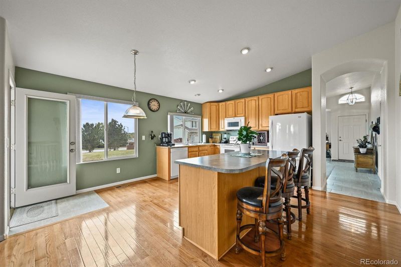 1998 E 100th Pl, Thornton, CO 80229