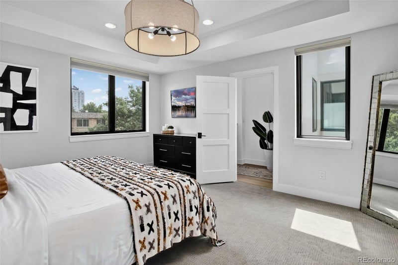 17 S Washington St, Denver, CO 80209