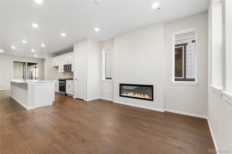 6227 N Nepal St, Aurora, CO 80019