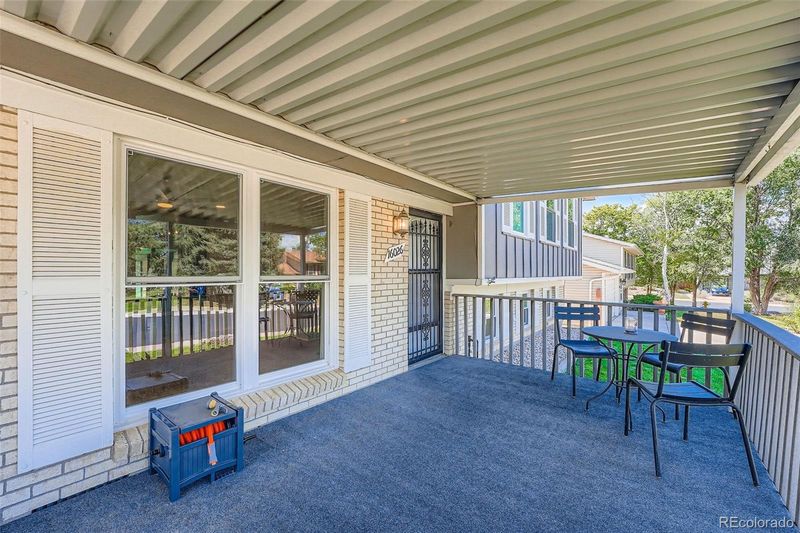 16026 E Warren Pl, Aurora, CO 80013