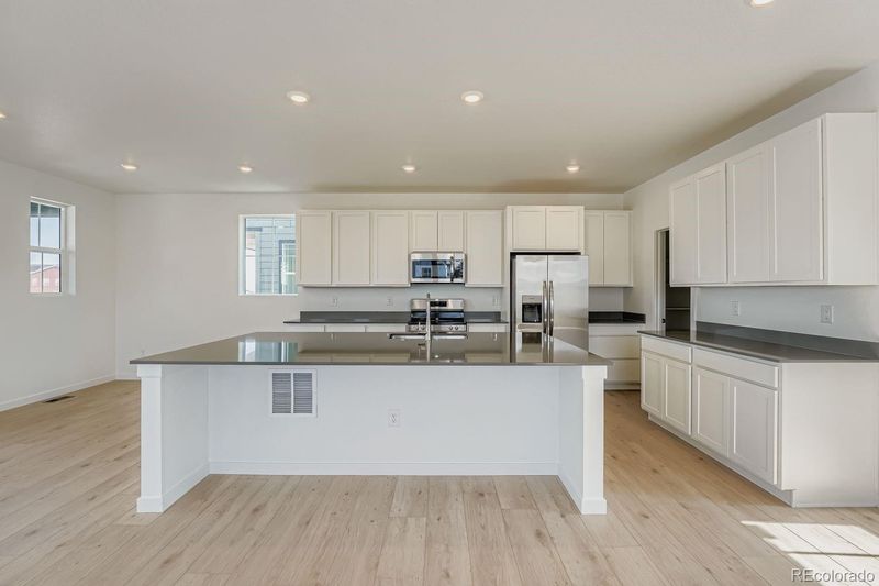 8910 Watercress Cir, Littleton, CO 80125