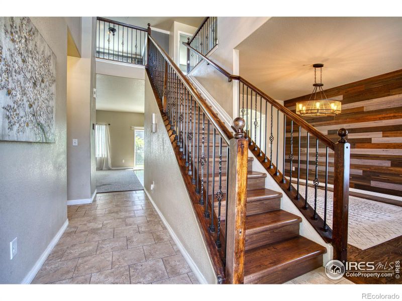 9018 Harlequin Cir, Frederick, CO 80504