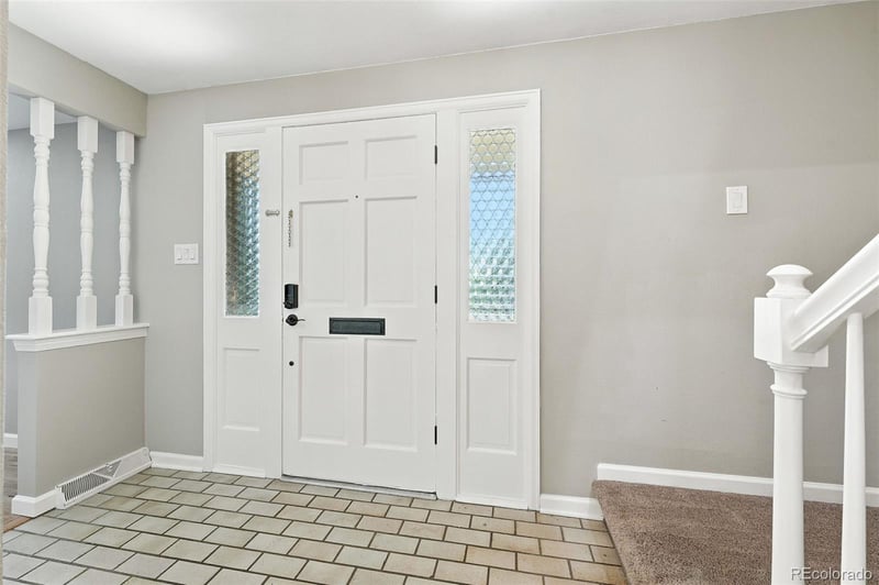 2657 S Linden Ct, Denver, CO 80222