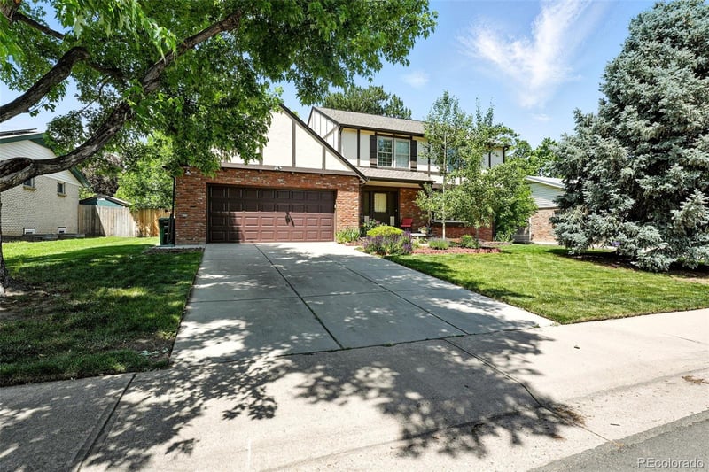 2657 S Linden Ct, Denver, CO 80222