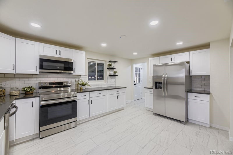 1415 S Mariposa St, Denver, CO 80223