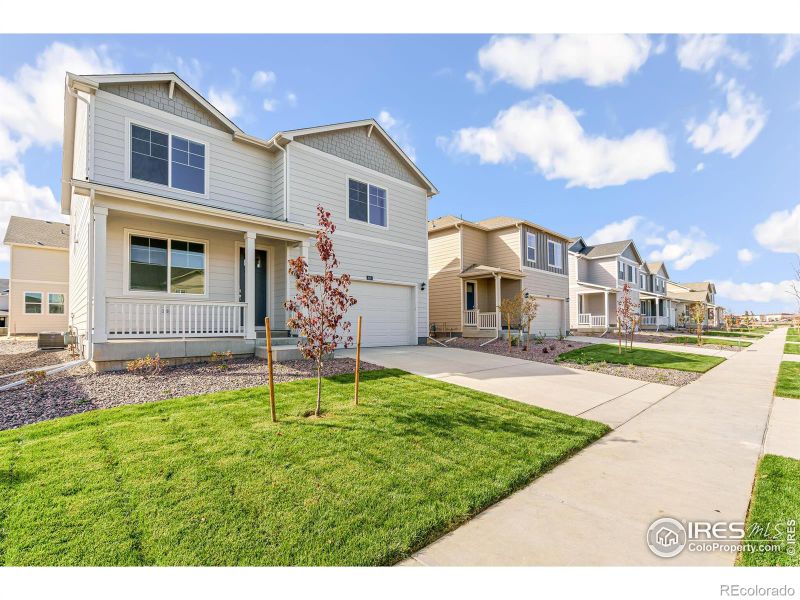 1777 Pinnacle Ave, Lochbuie, CO 80603