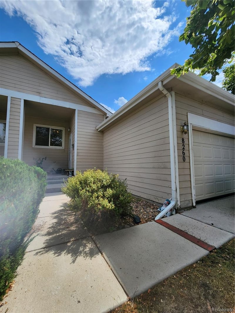 8260 Clayton Ct, Denver, CO 80229