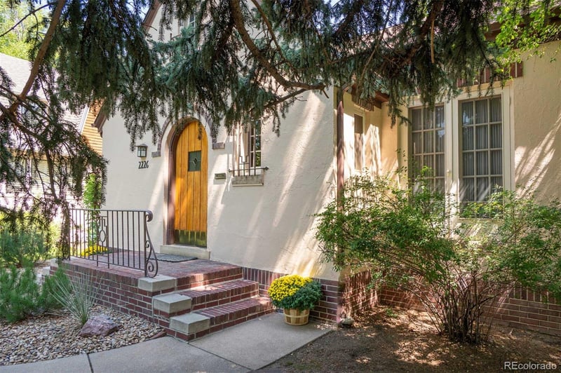 2226 Dahlia St, Denver, CO 80207
