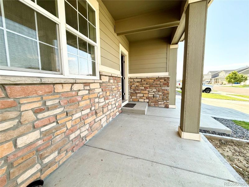 9288 Richfield St, Commerce City, CO 80022