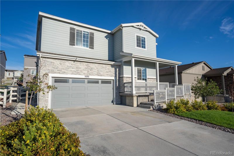 5201 Lumos Ln, Castle Rock, CO 80104