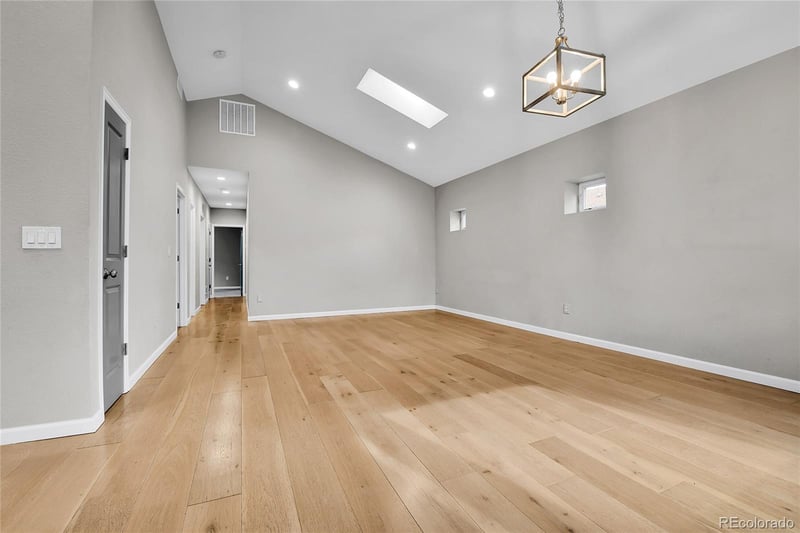 1616 Uinta St, Denver, CO 80220