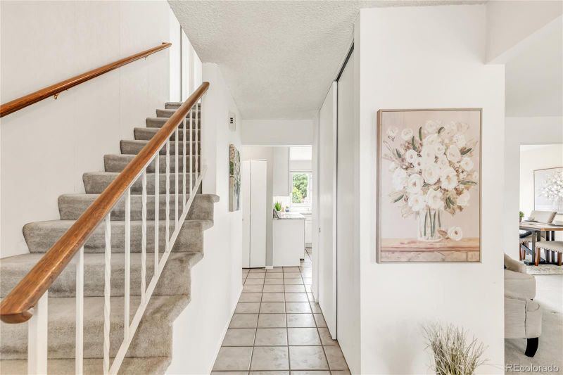 847 S Naples Way, Aurora, CO 80017
