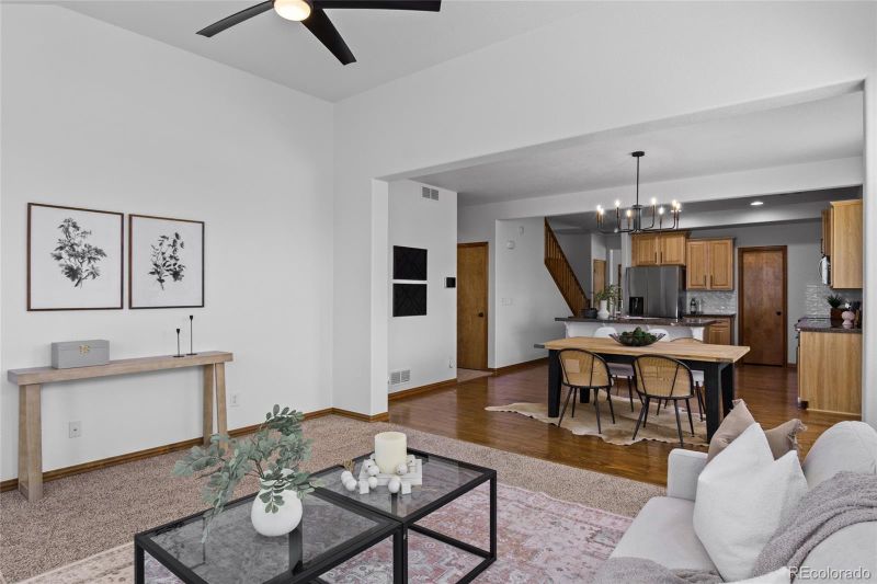 6241 N Dunkirk Ct, Aurora, CO 80019
