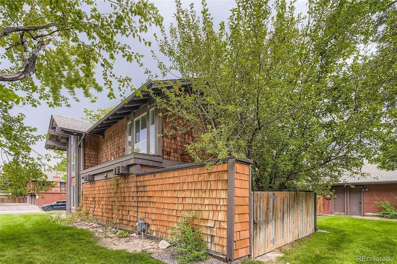 14342 E Arizona Ave, Aurora, CO 80012