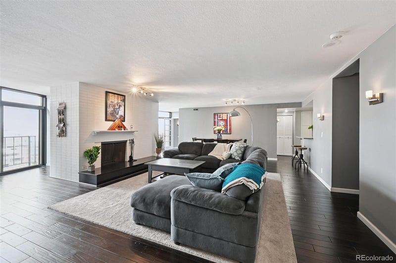 1777 Larimer St #1208, Denver, CO 80202