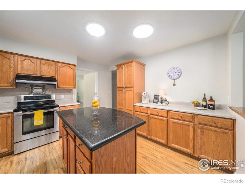 1328 Hillside Dr, Fort Collins, CO 80524