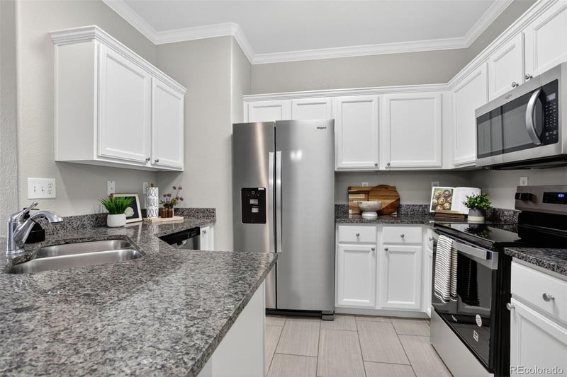 1127 S Alton St #A, Denver, CO 80247
