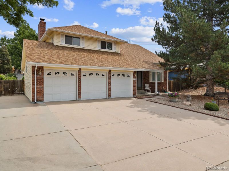 3370 S Olathe Way, Aurora, CO 80013