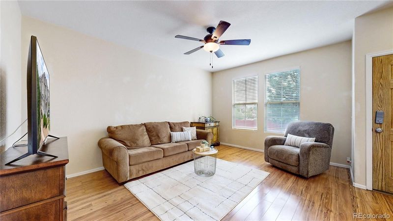 118 Foxglove Dr, Brighton, CO 80601