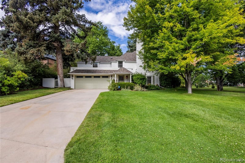 30 Crestmoor Dr, Denver, CO 80220