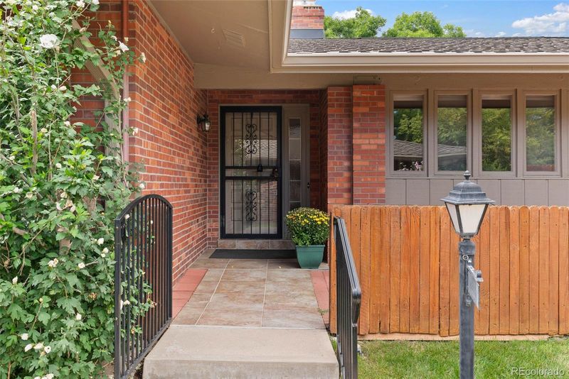 3421 S Race St, Englewood, CO 80113