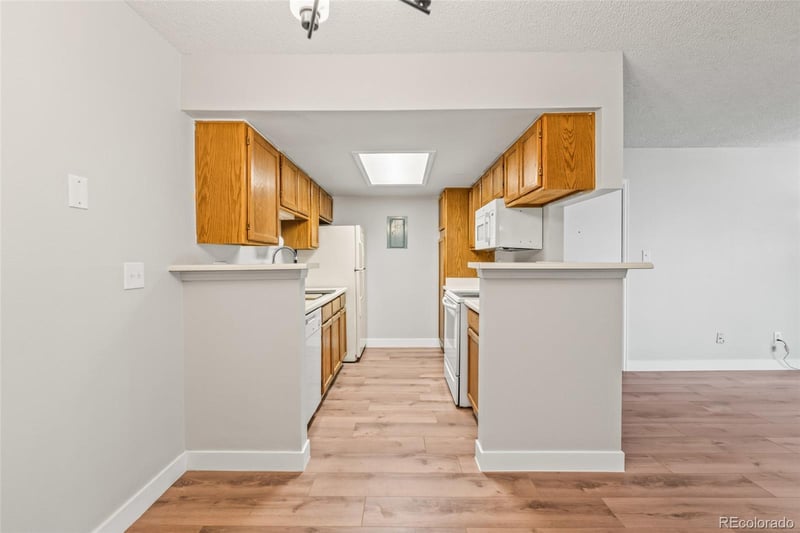 8600 E Alameda Ave #107, Denver, CO 80247