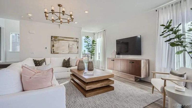 7748 S Cherokee Trl, Centennial, CO 80016