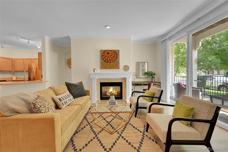 1147 S Alton St #A, Denver, CO 80247